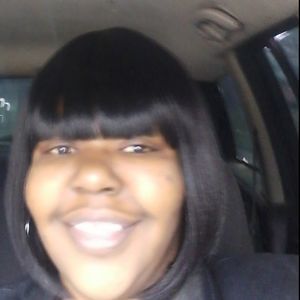 Meet your Posher, Latasha